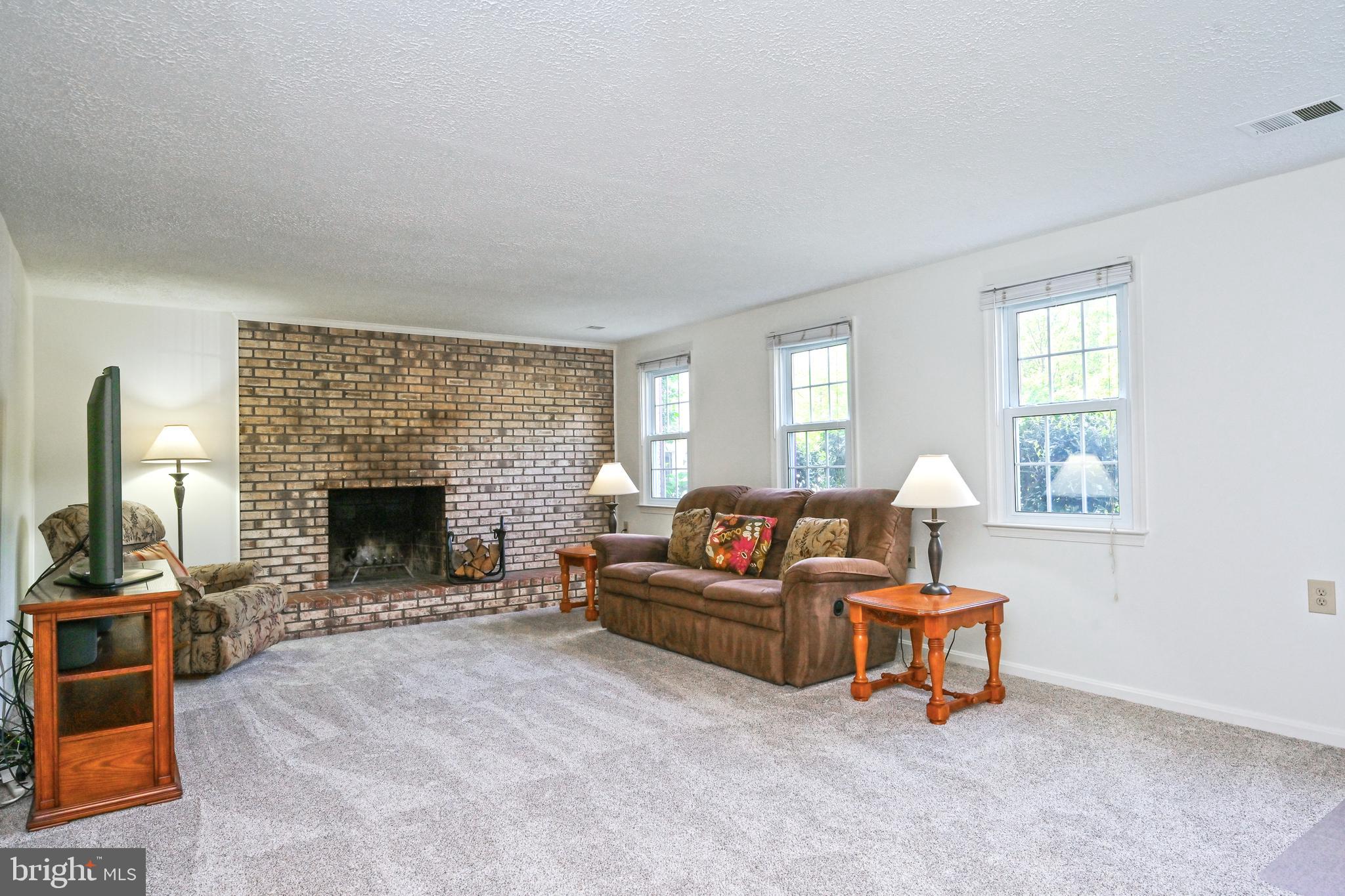 8923 Renshaw Court Springfield, VA 22153 - Photo 32 of 44