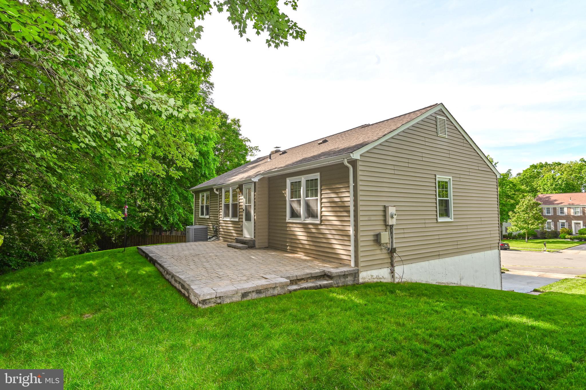 8923 Renshaw Court Springfield, VA 22153 - Photo 39 of 44