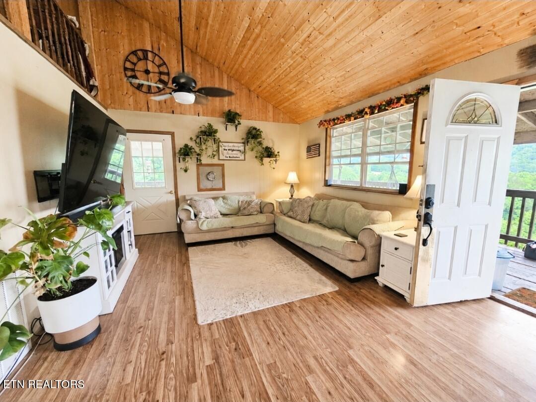 395 Cunningham Road Tazewell, TN 37879 - Photo 13 of 38 13_beyc6a1d02fc6940f