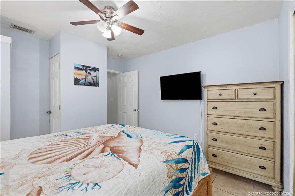 657 Southwest Cleveland Avenue Stuart, FL 34994 - Photo 23 of 34 Unit C
