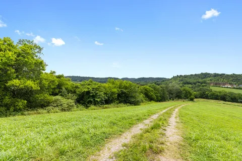 $5,300,000 | 0 Thompson's Station Road West, Thompson's Station, TN 37179
