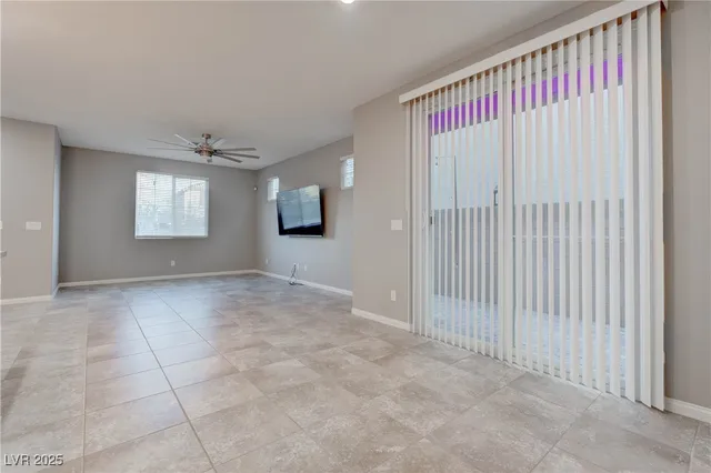 $2,400 | 10673 Sariah Skye Avenue, Las Vegas, NV 89166