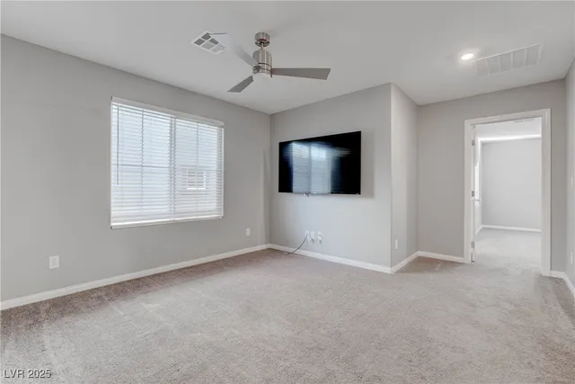 $2,400 | 10673 Sariah Skye Avenue, Las Vegas, NV 89166