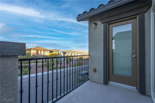 $2,400 | 10673 Sariah Skye Avenue, Las Vegas, NV 89166
