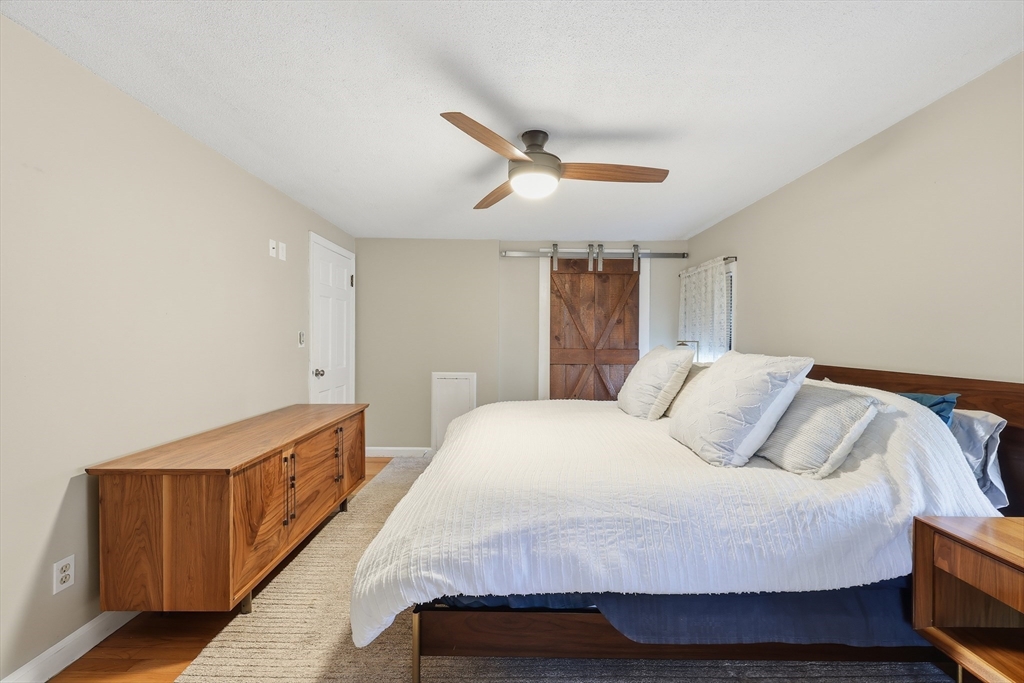 145 Chalmers Street Springfield, MA 01118 - Photo 17 of 40
