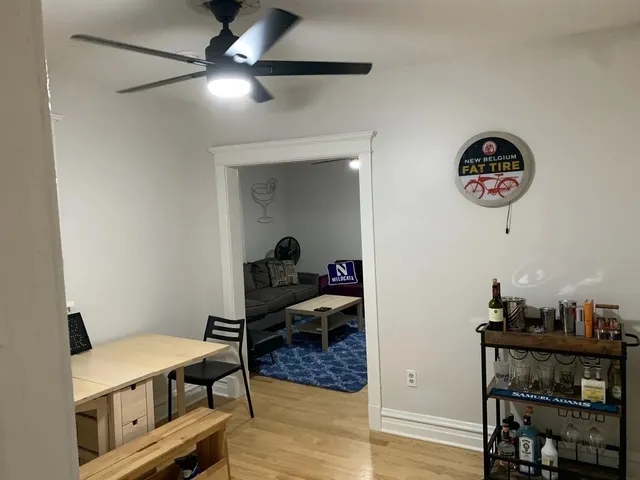 $4,300 | 1119 Garnett Place, Unit 2, Evanston, IL 60201