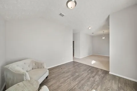 $299,999 | 19938 Cresent Creek Drive, Katy, TX 77449