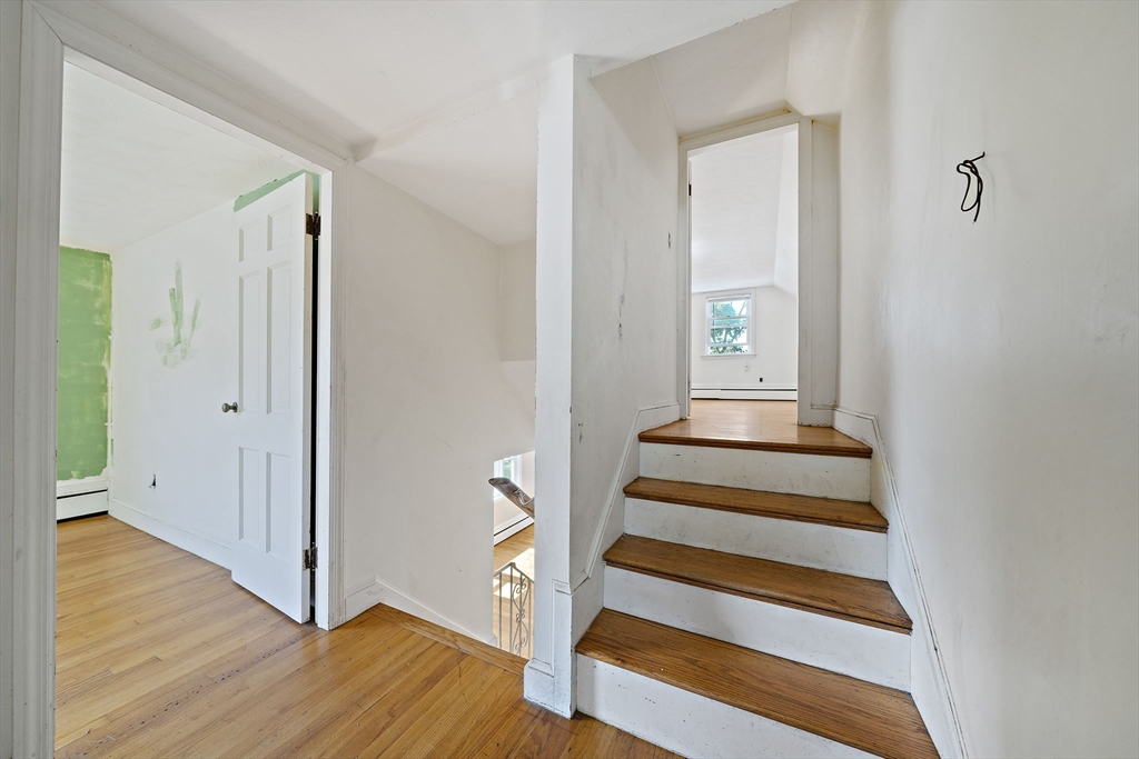 286 Broad Street Weymouth, MA 02188 - Photo 16 of 33
