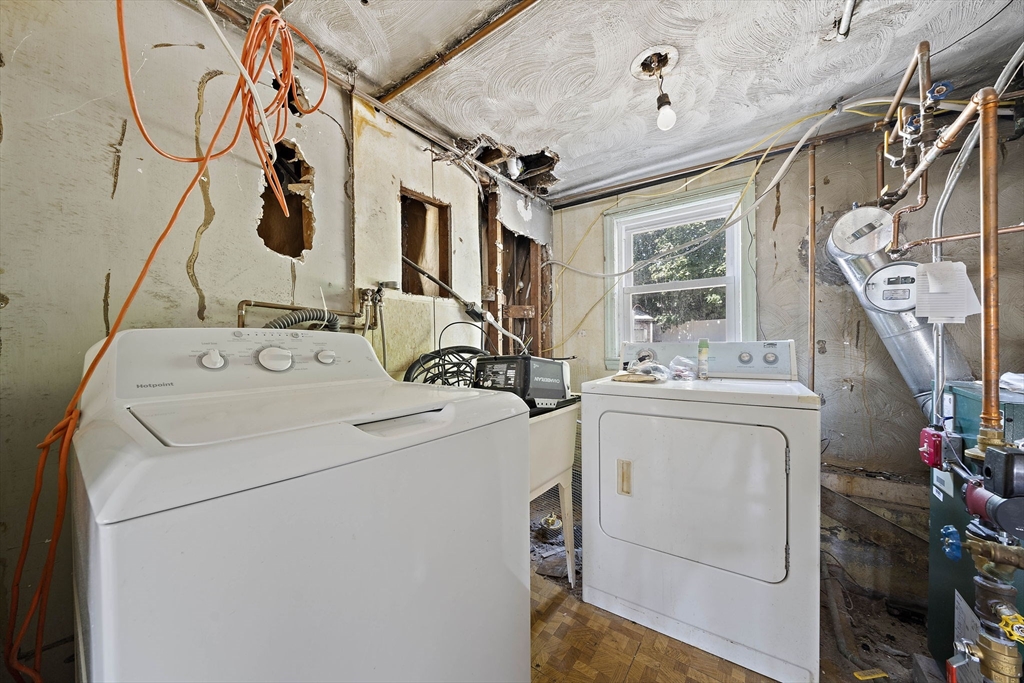 286 Broad Street Weymouth, MA 02188 - Photo 21 of 33