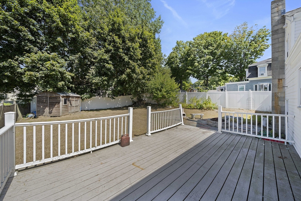 286 Broad Street Weymouth, MA 02188 - Photo 23 of 33