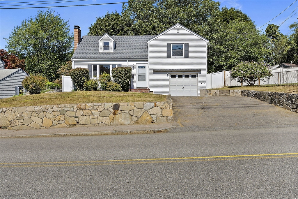 286 Broad Street Weymouth, MA 02188 - Photo 28 of 33