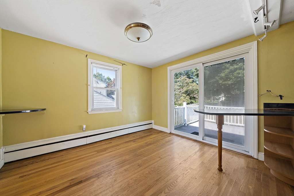 286 Broad Street Weymouth, MA 02188 - Photo 8 of 33