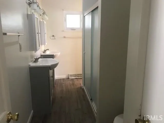 $3,300 | 422 North Clark Street, Bloomington, IN 47408