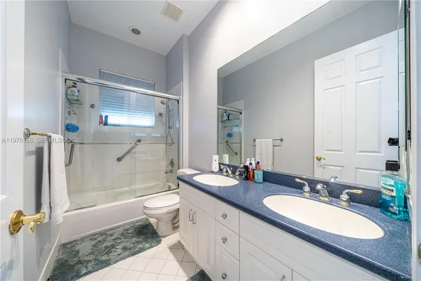 $10,000 | 1547 Mariner Way, Hollywood, FL 33019