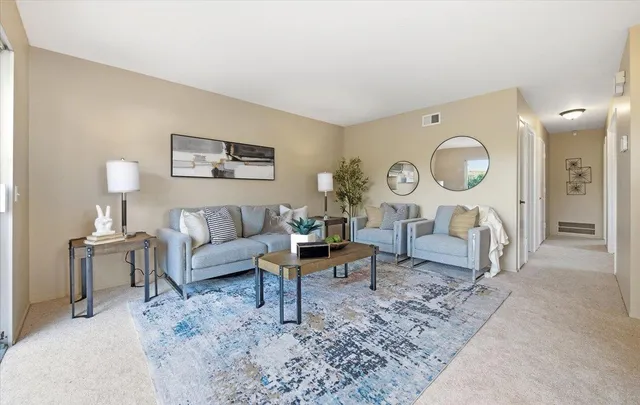 $599,000 | 957 South Arnold Way, Half Moon Bay, CA 94019