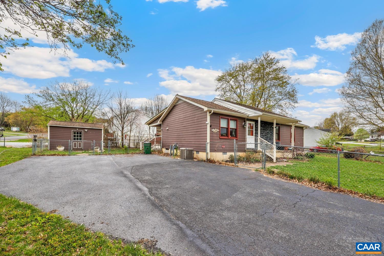 63 Ox Road Waynesboro, VA 22980 - Photo 3 of 25 a view of a house with a yard