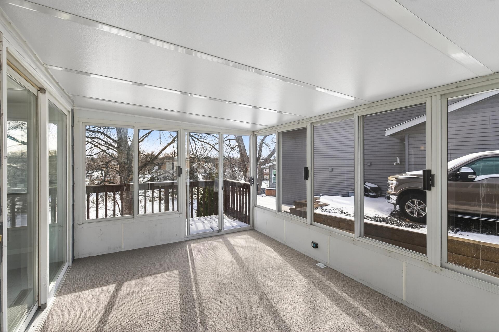 1944 Davis Court Shakopee, MN 55379 - Photo 12 of 45