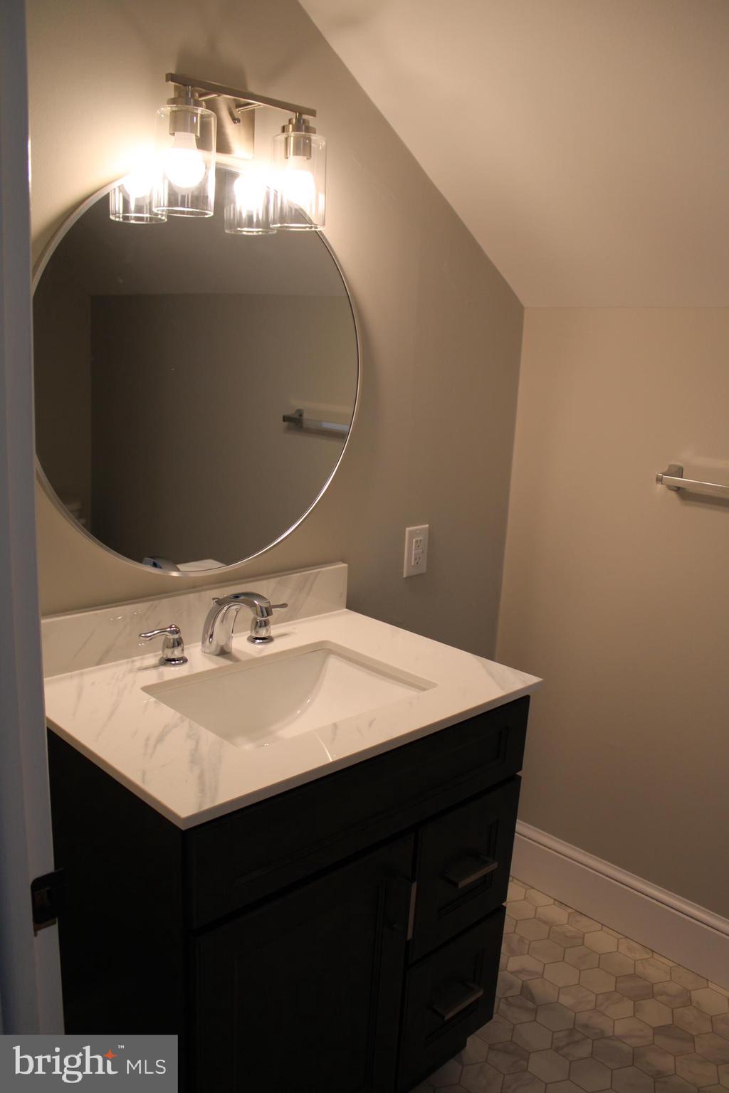 120 North Ash Road Newmanstown, PA 17073 - Photo 22 of 25