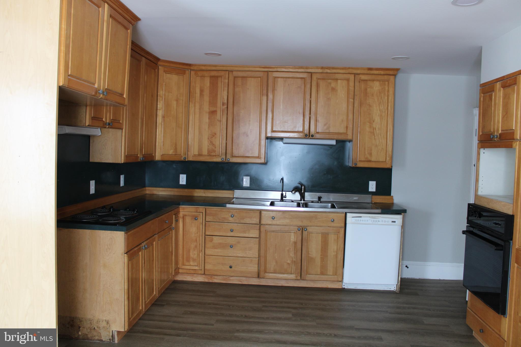 120 North Ash Road Newmanstown, PA 17073 - Photo 9 of 25