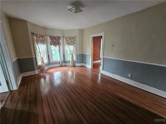 $260,000 | 305 Highland Avenue, De Witt, NY 13057