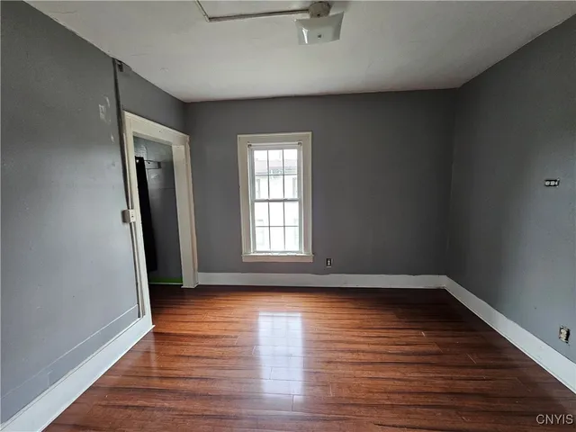 $260,000 | 305 Highland Avenue, De Witt, NY 13057