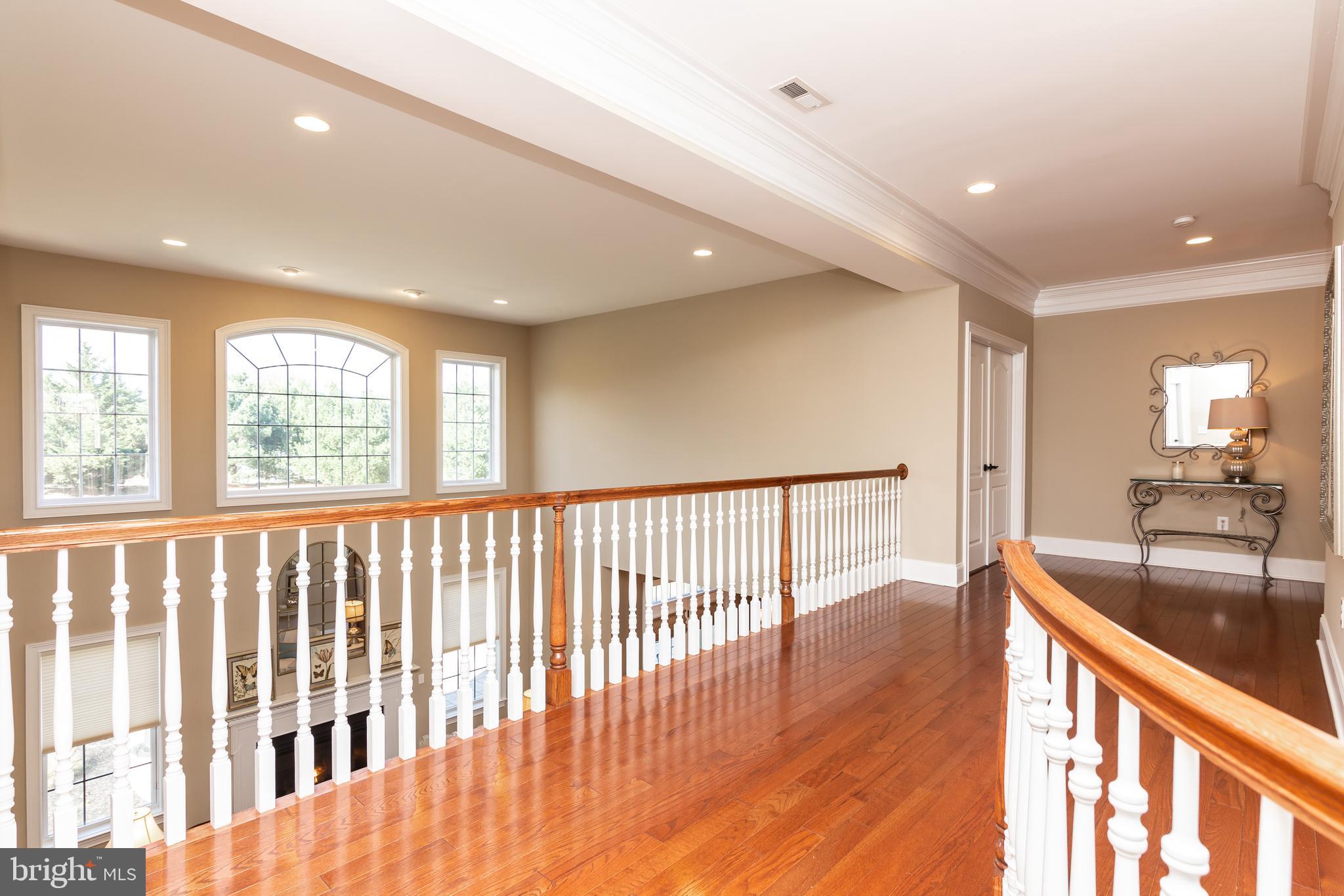 2 Hibberd Road Glen Mills, PA 19342 - Photo 27 of 42 Upstairs hallway
