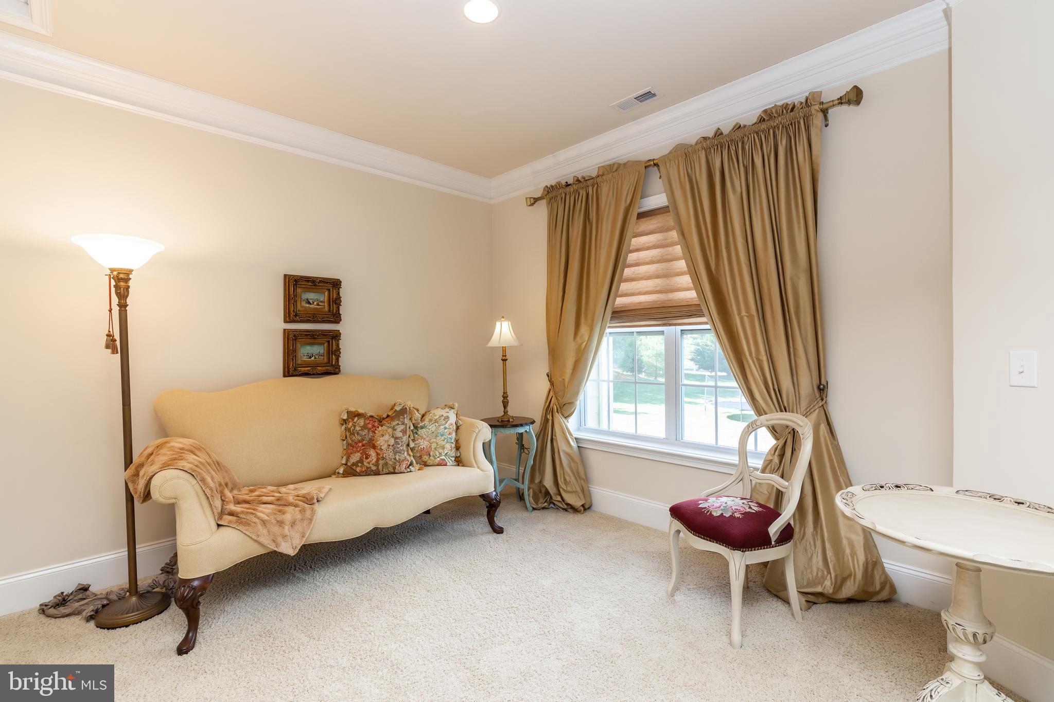 2 Hibberd Road Glen Mills, PA 19342 - Photo 32 of 42 Master bedroom sitting room