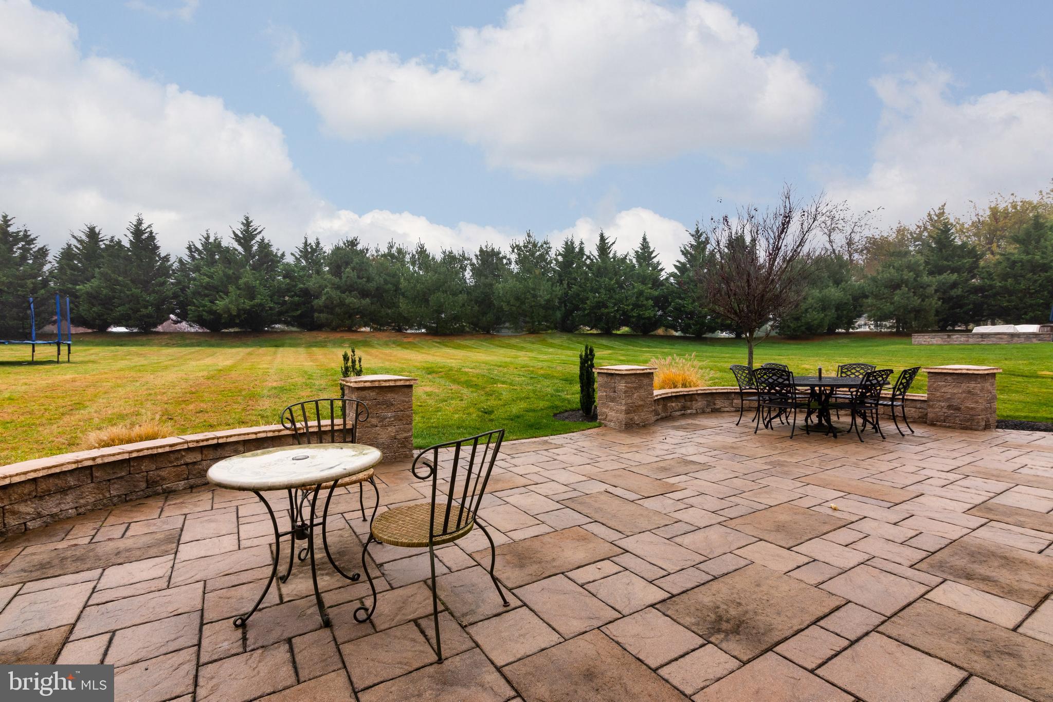 2 Hibberd Road Glen Mills, PA 19342 - Photo 41 of 42 Large back patio
