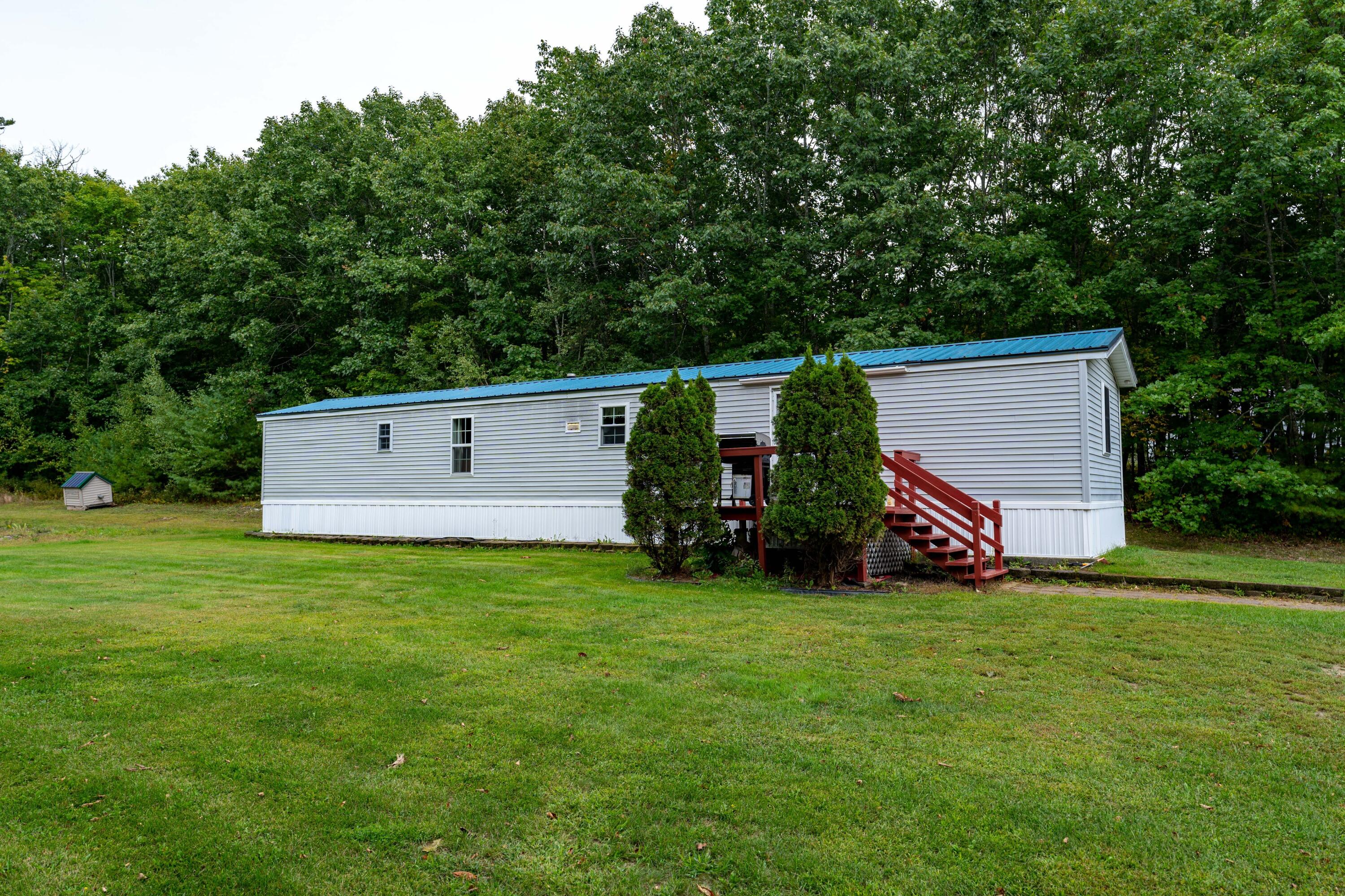 1264 East Pittston Road Pittston, ME 04345 - Photo 1 of 21 DSC05365