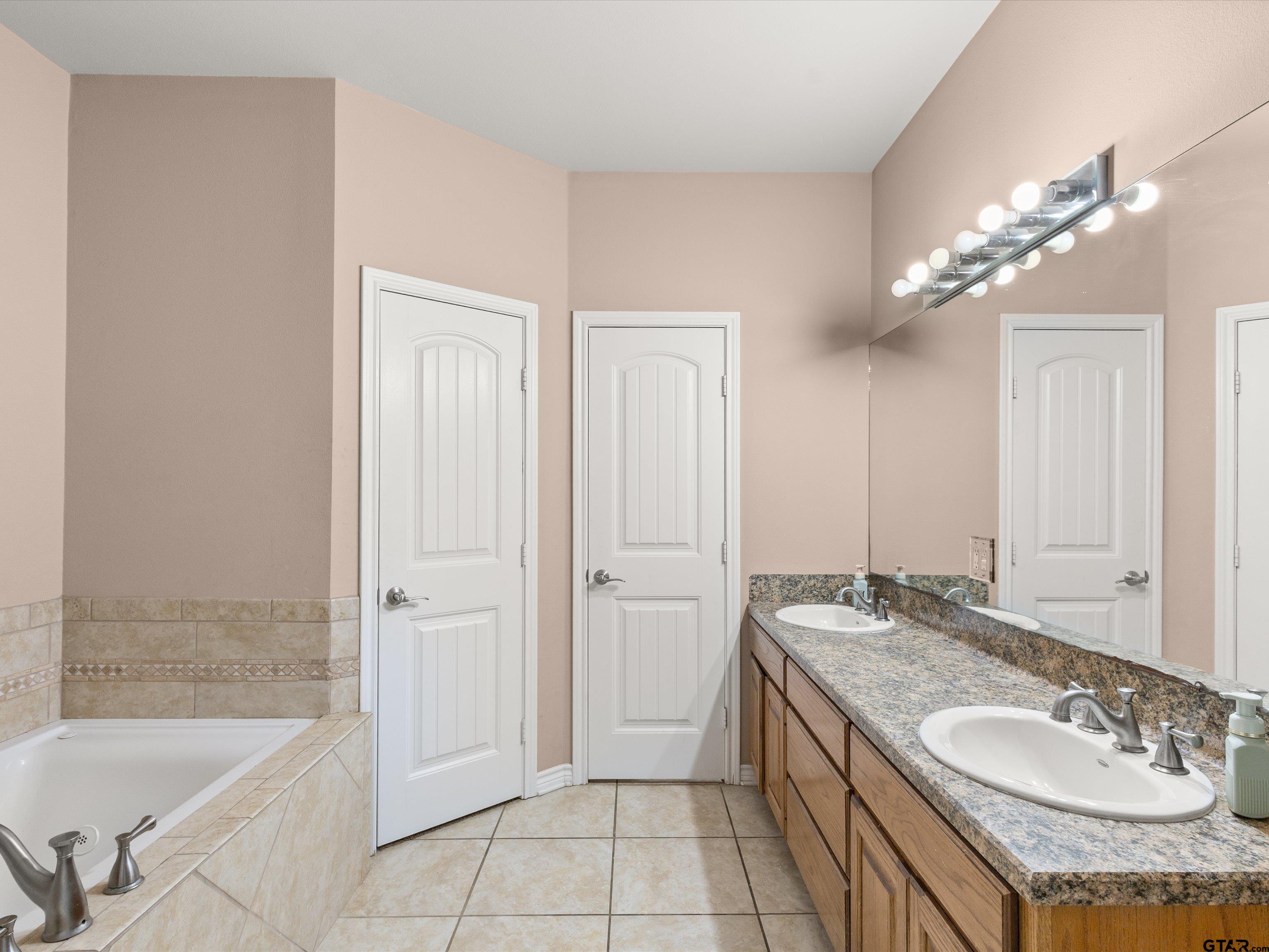 4367 North White Oak Road Gladewater, TX 75647 - Photo 24 of 34