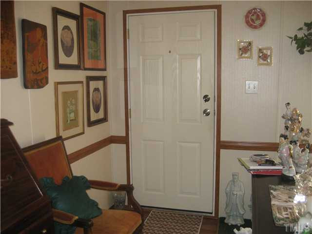 8 Weaver Road Kenly, NC 27542 - Photo 2 of 14 Foyer
