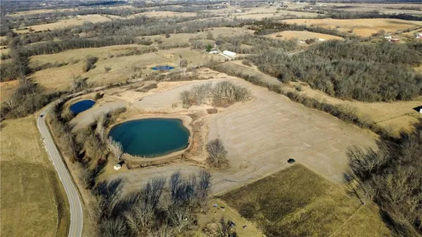 $285,000 | C Highway, Richmond, MO 64085