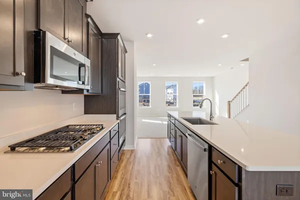 $3,599 | 42580 Pitlochry Terrace, Sterling, VA 20166