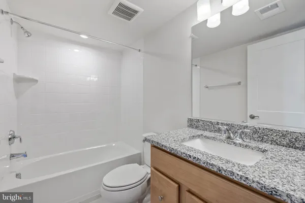 $3,599 | 42580 Pitlochry Terrace, Sterling, VA 20166