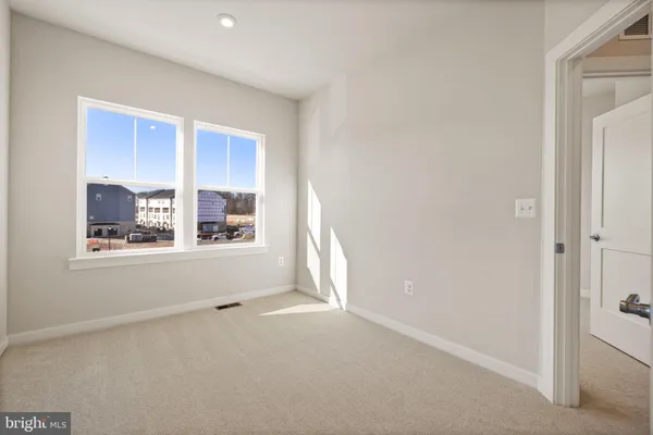 $3,599 | 42580 Pitlochry Terrace, Sterling, VA 20166