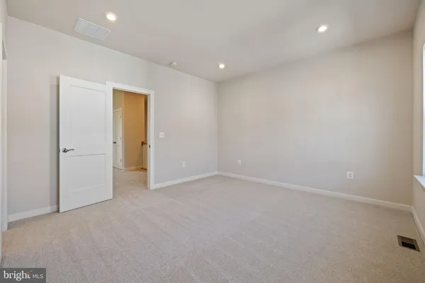 $3,599 | 42580 Pitlochry Terrace, Sterling, VA 20166