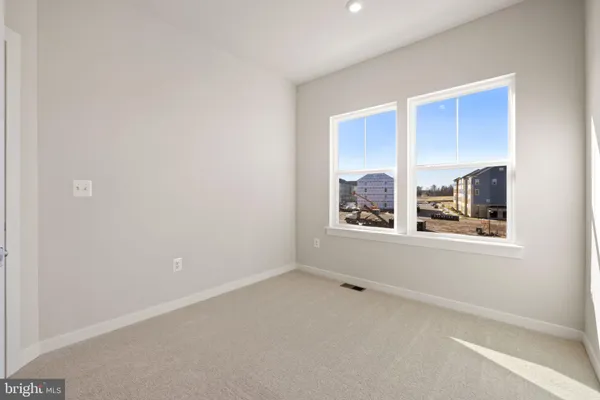 $3,599 | 42580 Pitlochry Terrace, Sterling, VA 20166