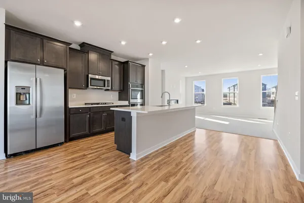 $3,599 | 42580 Pitlochry Terrace, Sterling, VA 20166