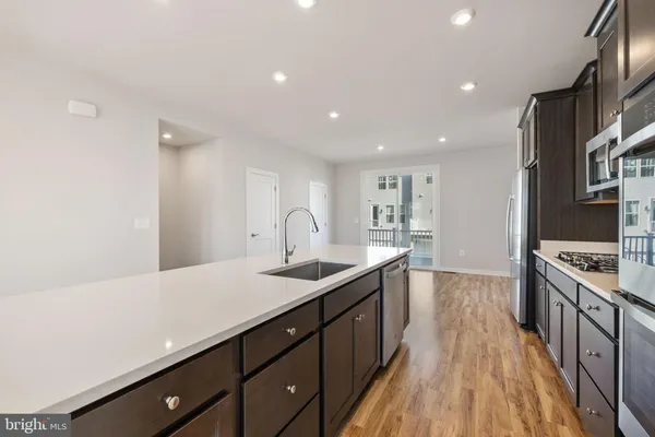 $3,599 | 42580 Pitlochry Terrace, Sterling, VA 20166