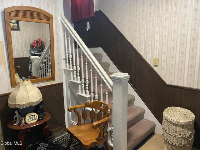 $234,900 | 817 Holland Road, Schenectady, NY 12303