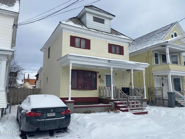 $234,900 | 817 Holland Road, Schenectady, NY 12303
