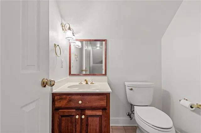 $558,000 | 1303 Woodmere Drive, Mandeville, LA 70471