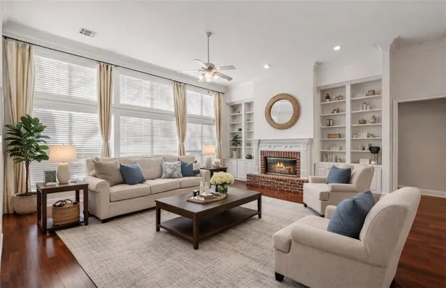 $558,000 | 1303 Woodmere Drive, Mandeville, LA 70471