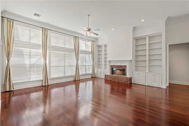 $558,000 | 1303 Woodmere Drive, Mandeville, LA 70471