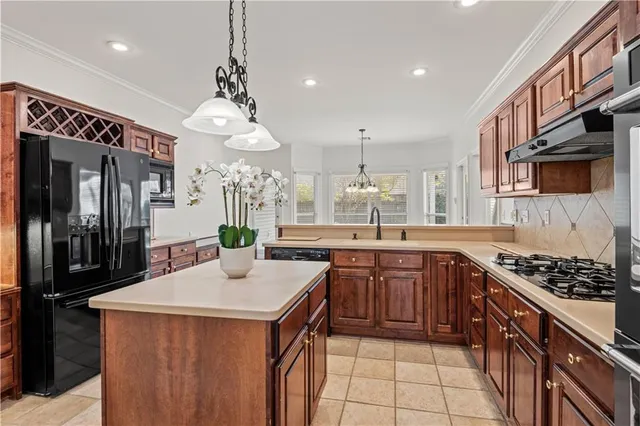 $558,000 | 1303 Woodmere Drive, Mandeville, LA 70471