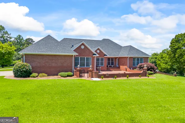 $998,000 | 152 Lace Field Lane, Lavonia, GA 30553