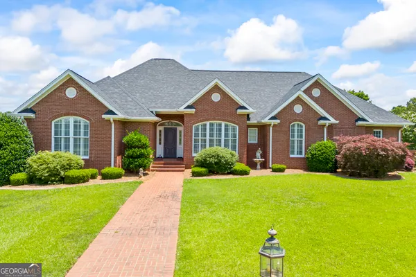 $998,000 | 152 Lace Field Lane, Lavonia, GA 30553
