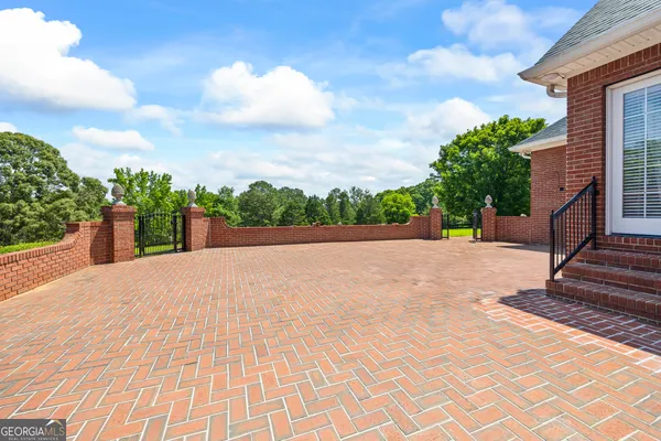 $998,000 | 152 Lace Field Lane, Lavonia, GA 30553