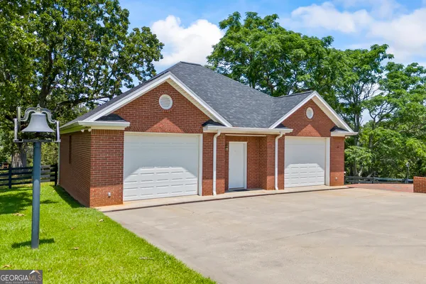 $998,000 | 152 Lace Field Lane, Lavonia, GA 30553