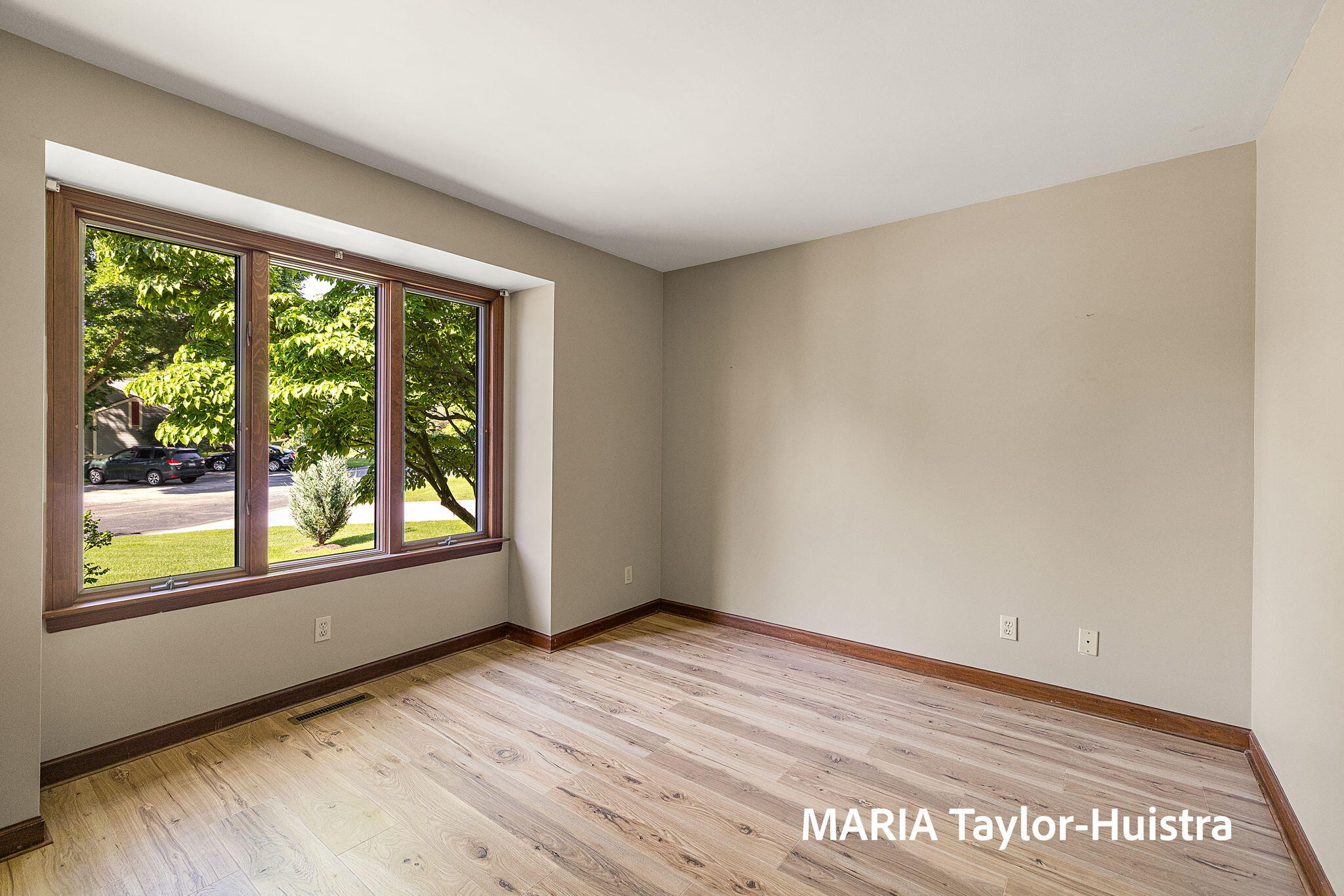 17515 Meadow Wood Road, Unit 30 Spring Lake, MI 49456 - Photo 21 of 47 19-web-or-mls-1G1A7909